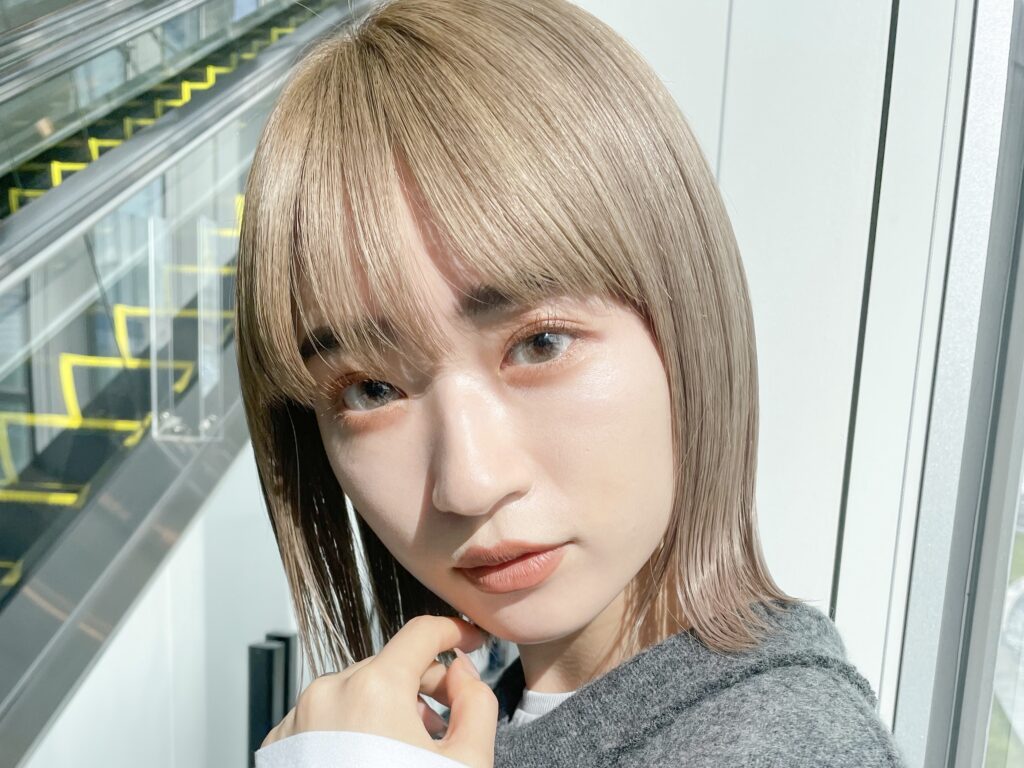 【2025年春最新！】ブリーチありのベージュ系カラー特集！長さ・スタイル別で紹介！