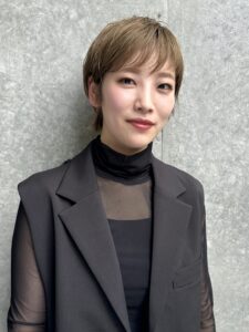 松鵜 めぐみ
