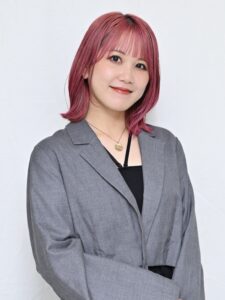 川村 麻美子